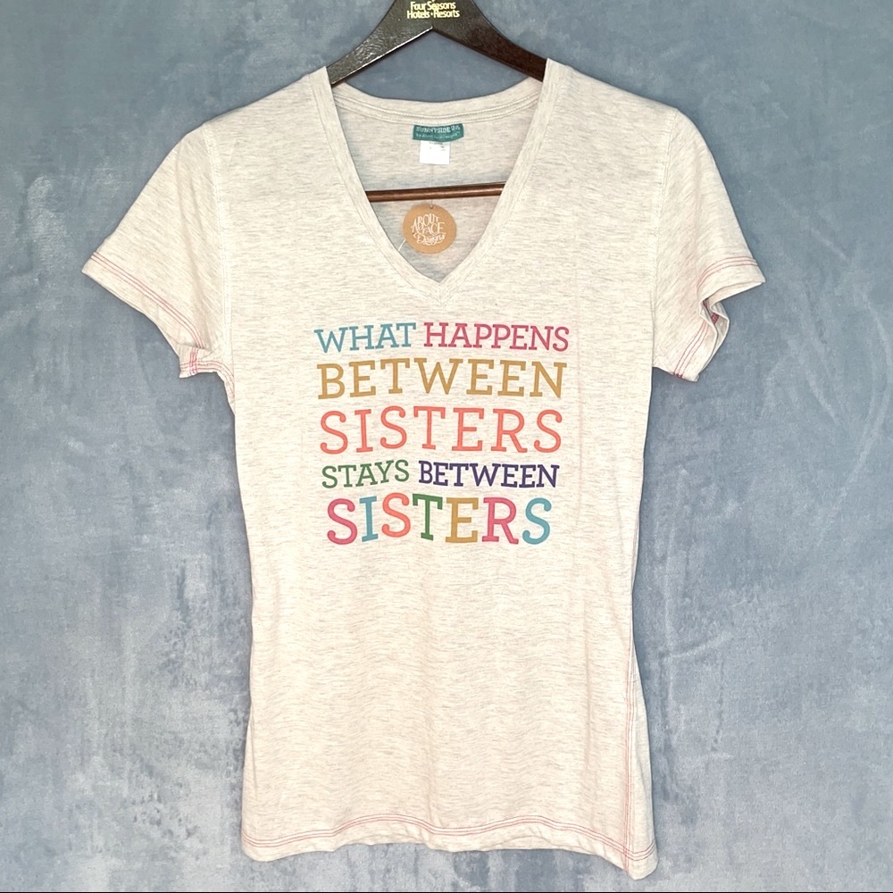 NWT About Face Designs v-neck “Sisters” light gray tee red stitching trim